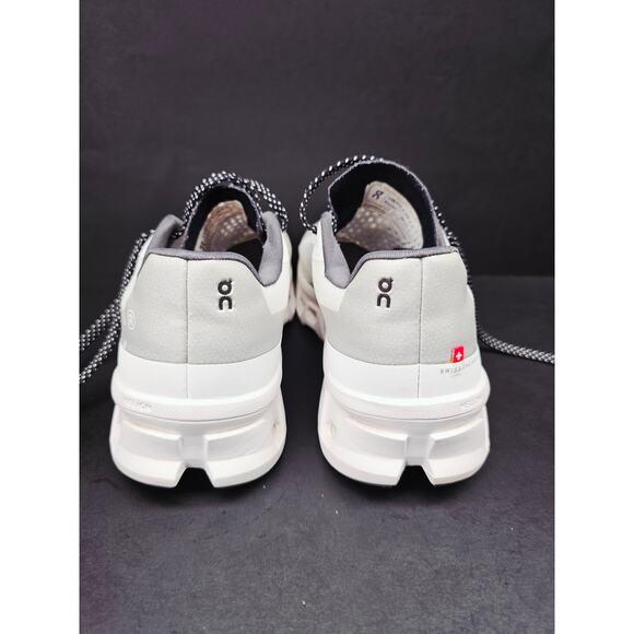 Oncloud Women 8.5 Comfy footwear - Picture 7 of 10